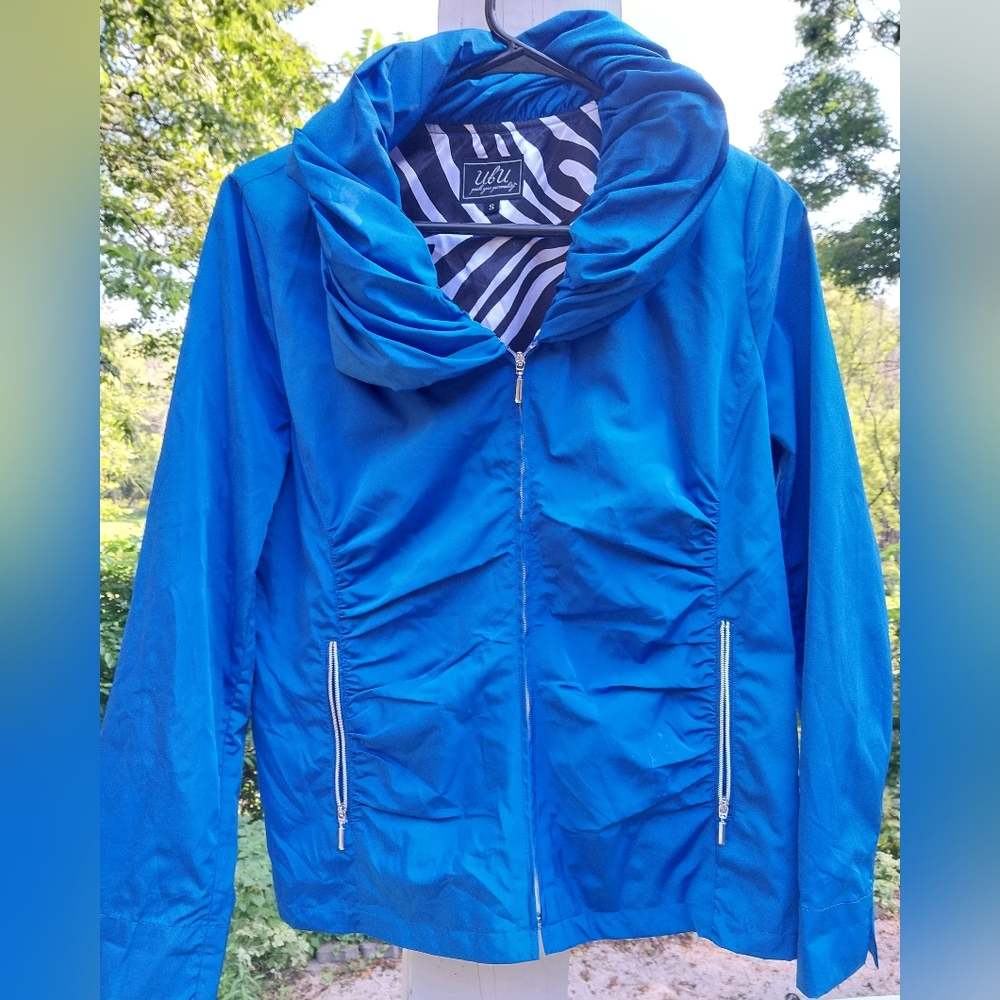 UbU Blue Women's Jacket Black & White Zebra Print Lining Size S Runched Kneck